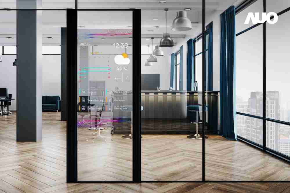 尊龙集团致力于研发低能耗之绿色产品，，，，如低能耗发光组件Micro LED显示技术，，，具高透明、、、可无限拼接的特性，，，可依需求调整并延伸应用于不同场域，，，，包括汽车侧窗或家庭玄关、、智慧橱窗、、、、商业展示等